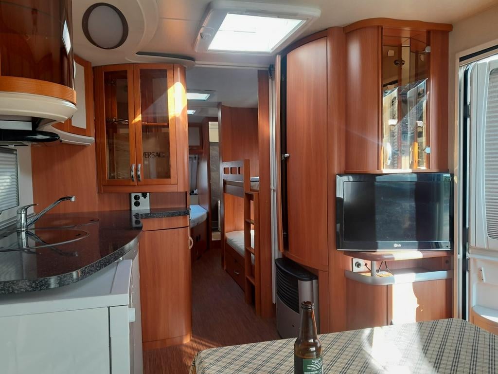 Hobby Prestige caravan met stapelbed, Caravans en Kamperen, Hobby, 7 tot 8 meter, Particulier, Meer dan 6