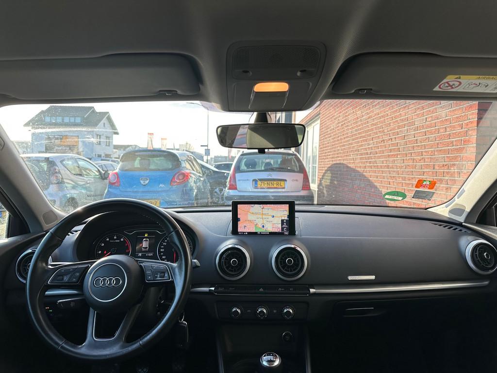 Audi A3 Sportback 30 TFSI Sport Lease Edition / Navi / PDC /, Voorwielaandrijving, Stof, Gebruikt, 116 pk