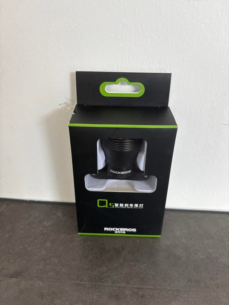 Rockbros Q5 Intelligent Achterlicht Fiets, Fietsen en Brommers, Fietsaccessoires | Fietsverlichting, Achterlicht, Nieuw, Ophalen of Verzenden