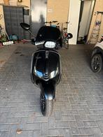 Vespa Sprint 2023 2893 km, Ophalen, Maximaal 45 km/u, Vespa S, Zo goed als nieuw