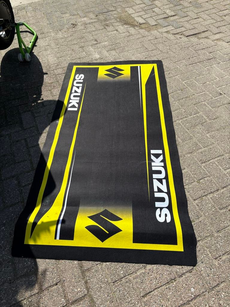 Suzuki milieumat hij is nieuw niet gebruikt, Ophalen of Verzenden