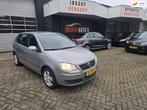 Volkswagen Polo 1.4-16V 5deurs nw pk grote beurt trekhaak nw, Voorwielaandrijving, 15 km/l, Bedrijf, Handgeschakeld
