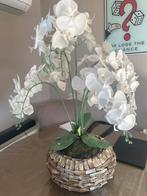 Decoratieve Schelpen Vaas met Kunst Orchideeën, Huis en Inrichting, Overige materialen, 50 tot 75 cm, Wit, Ophalen of Verzenden