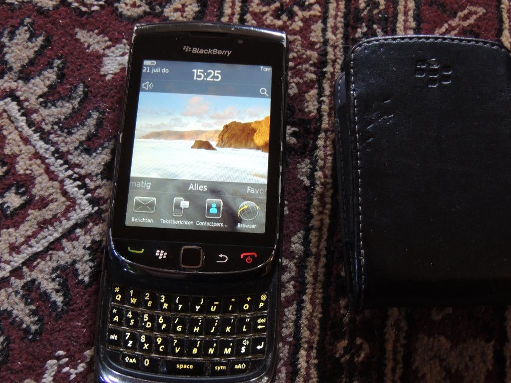 Blackberry Torch, Zwart, 3 tot 6 megapixel, Ophalen of Verzenden, Zo goed als nieuw