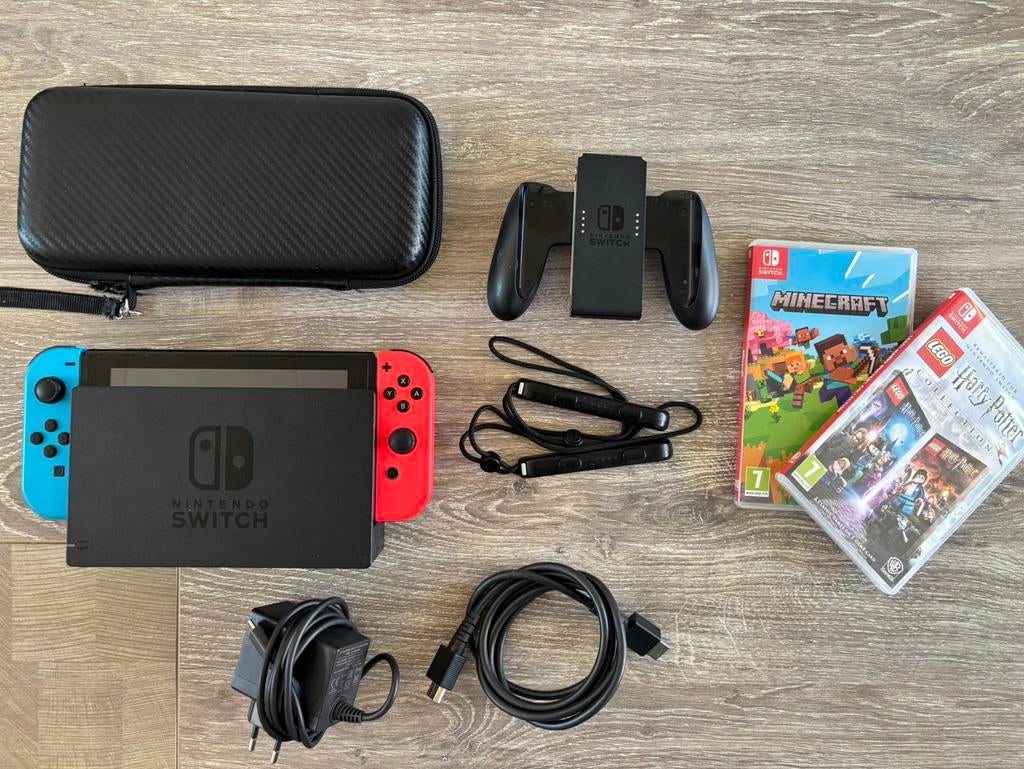 Nintendo Switch, Ophalen, Met games, Met 2 controllers, Zo goed als nieuw