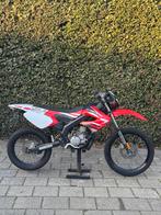 Derbi senda xtreme 2010 50 cc Volledig origineel, Fietsen en Brommers, Ophalen of Verzenden, Zo goed als nieuw