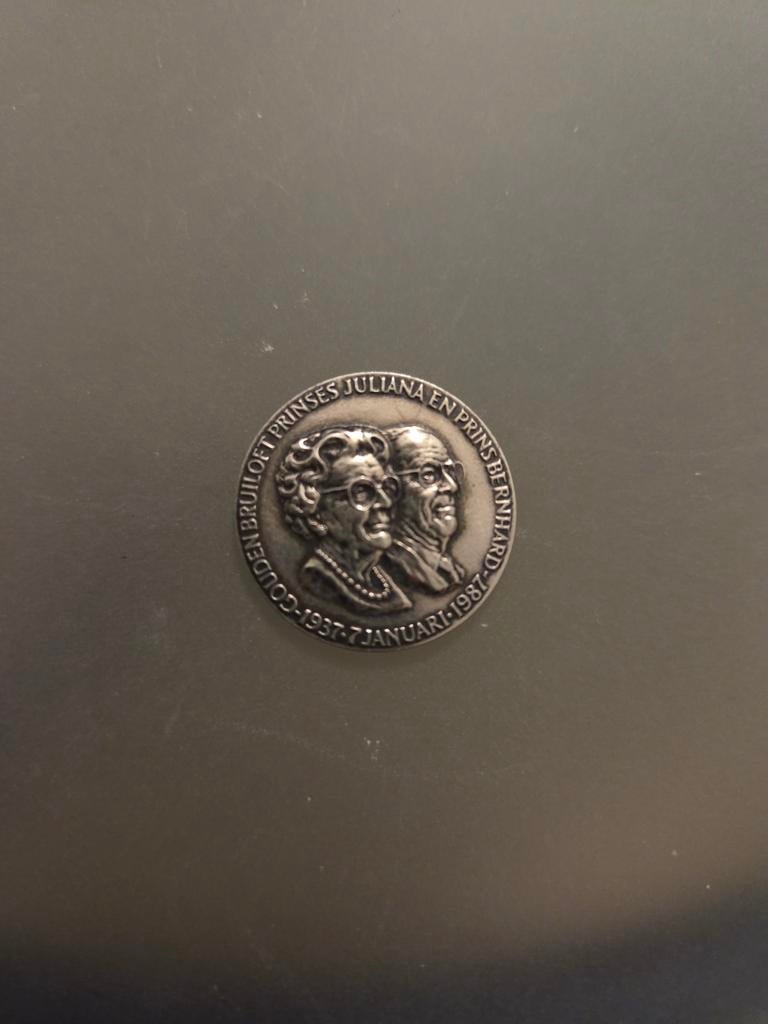 Penning Juliana en Bernhard Gouden Bruiloft 1937-1987, Postzegels en Munten, Ophalen of Verzenden