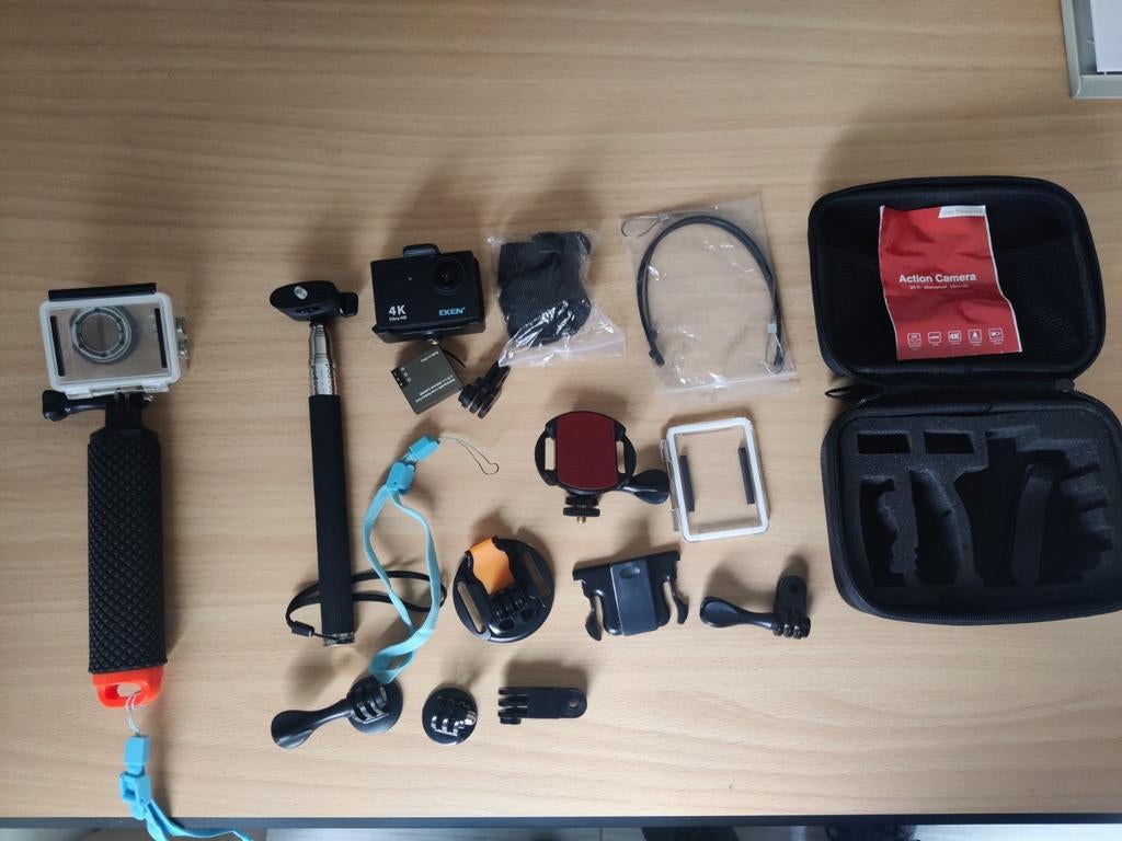 EKEN 4K Ultra HD Action Camera met accessoires, Ophalen of Verzenden, Zo goed als nieuw, Overige merken