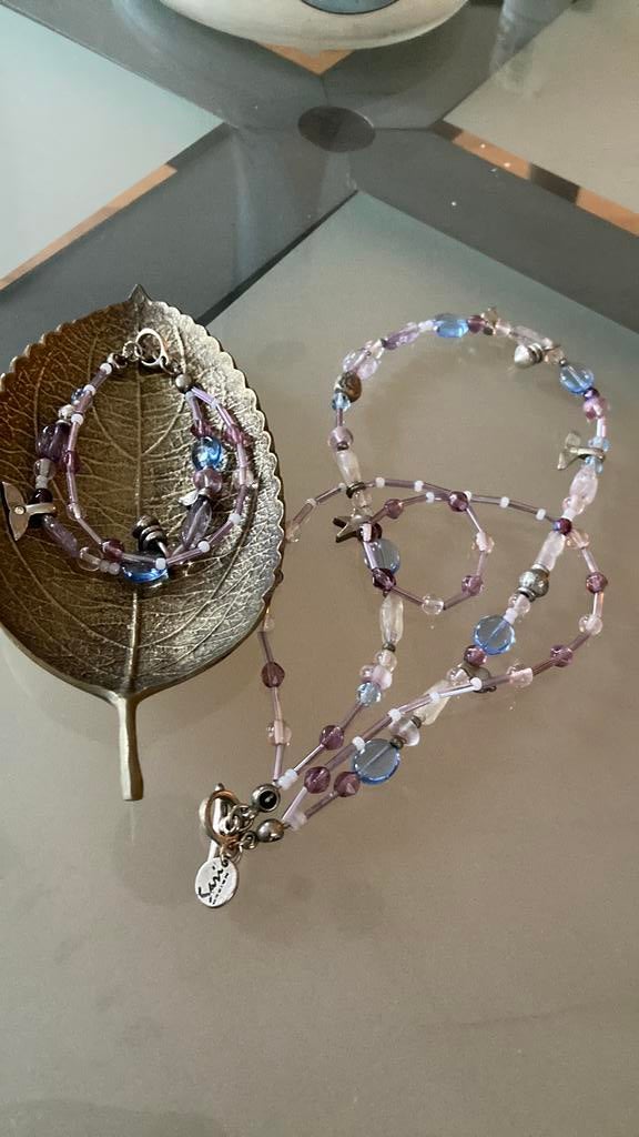 Sari Verzilverd set met bedeltjes verfijnde set, Ophalen of Verzenden, Zo goed als nieuw, Zilver, Overige materialen