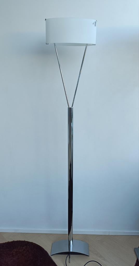 Leucos Vittoria vloerlamp, Ophalen, Zo goed als nieuw, Glas, 150 tot 200 cm