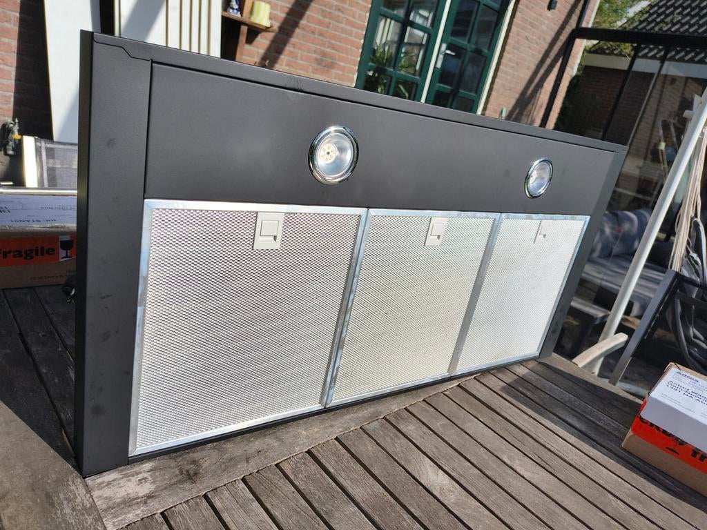 Elica afzuigkap 90 cm zwart - perfecte staat, Witgoed en Apparatuur, Afzuigkappen, Ophalen, Zo goed als nieuw, Vrijstaand, Wandschouwkap