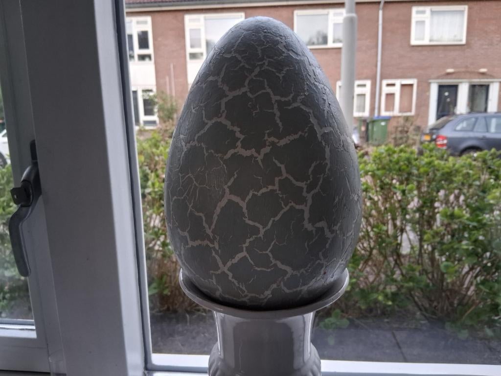2 hele grote paaseieren  samen  3.50, Diversen, Ophalen