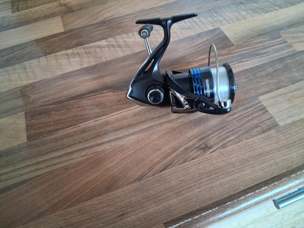 Te koop Shimano Nexave Vismolen, Ophalen, Zo goed als nieuw, Molen