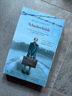 Schaduwliefde - Ruta Sepetys (Jeugdroman), Ophalen of Verzenden, Zo goed als nieuw, Fictie