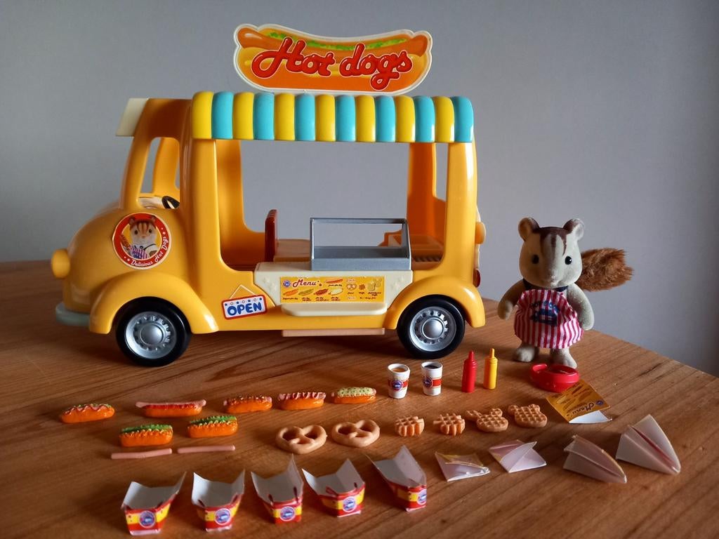 Sylvanian families koppelbare hotdogwagen/eekhoorn/kraampje, Ophalen of Verzenden, Gebruikt, Toebehoren