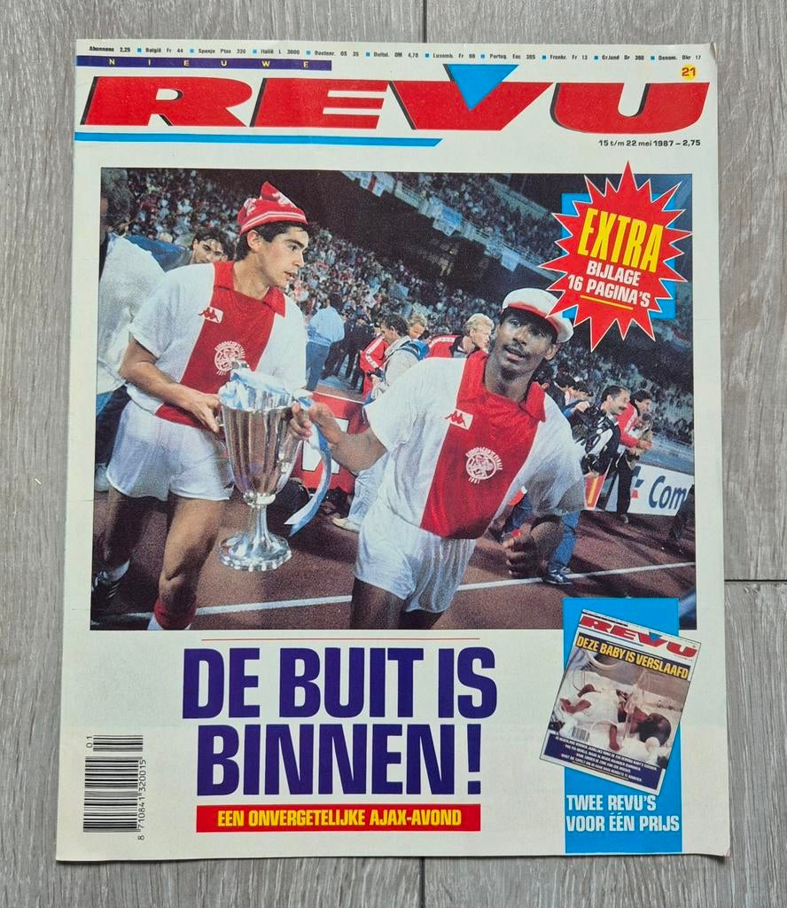 Revue Ajax bijlage, Ophalen of Verzenden, Zo goed als nieuw, Ajax