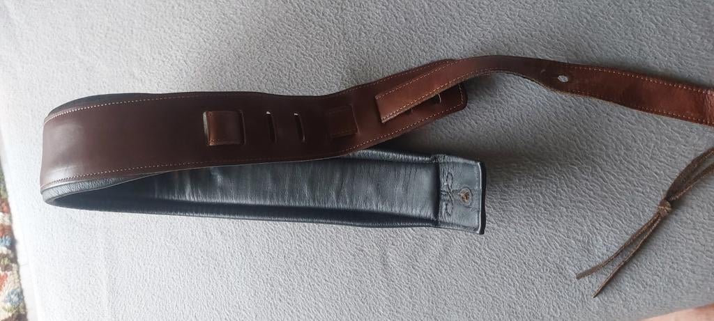 Riemen voor basgitaar, Ophalen of Verzenden, Zo goed als nieuw, Elektrisch