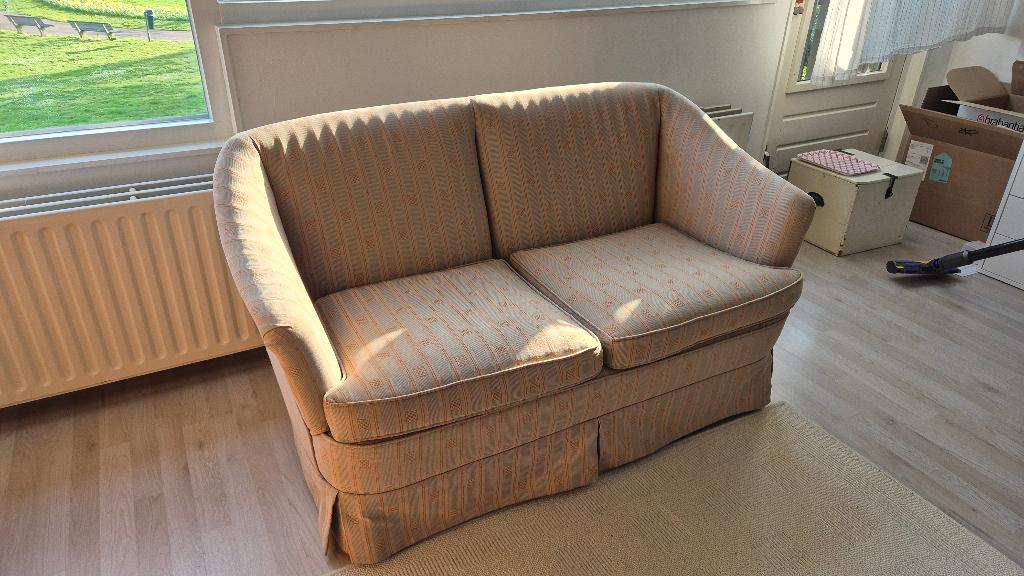 2 zits bank, Huis en Inrichting, Banken | Bankstellen, Ophalen, Tweepersoons, Zo goed als nieuw, Rechte bank