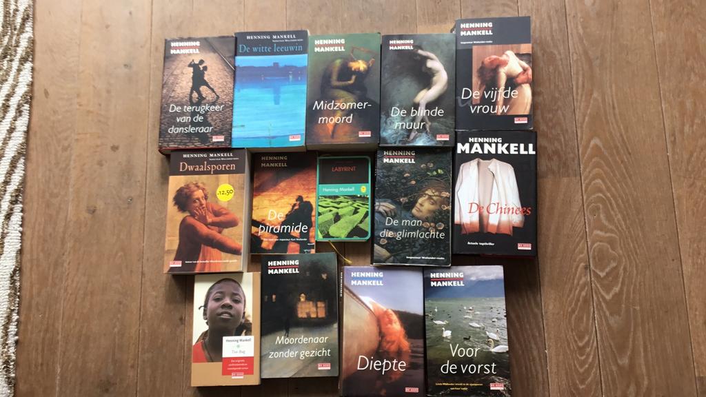 14 x Henning Mankell, Ophalen of Verzenden, Gelezen
