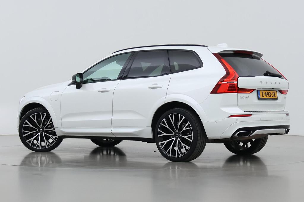 Volvo XC60 T8 Recharge R-Design | Panoramadak | 22 Inch | Tr, Auto's, Volvo, Stof, Gebruikt, 4 cilinders, 138 €/maand