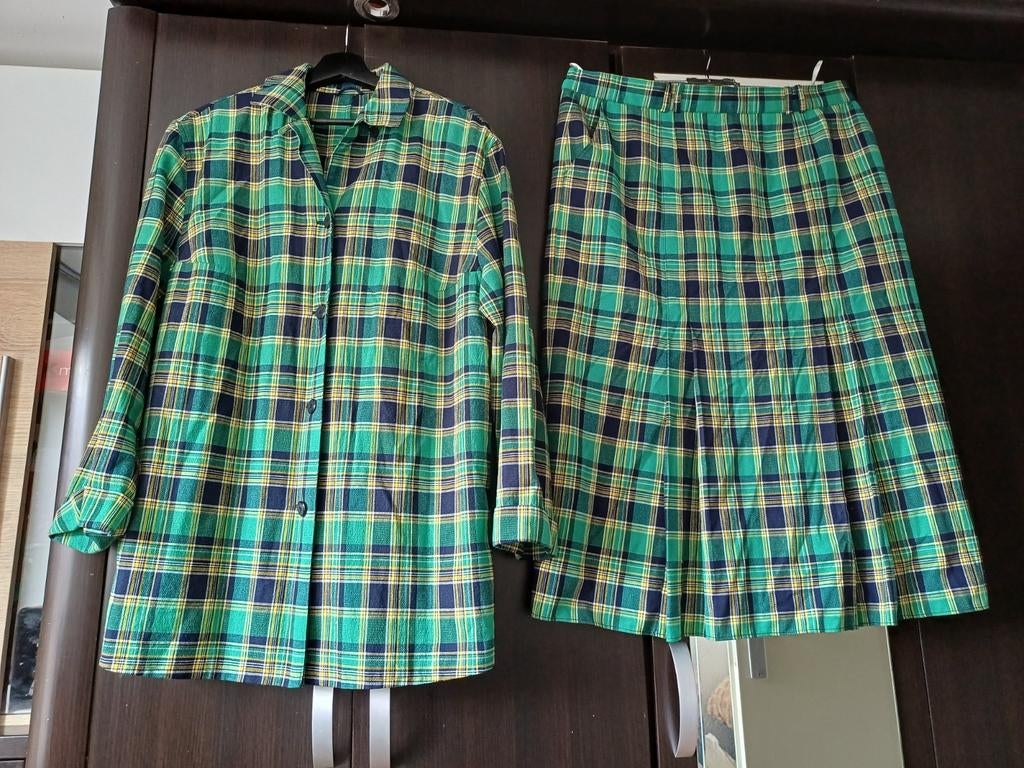 Prachtige dames pak. ZGAN, Ophalen of Verzenden, Zo goed als nieuw, Maat 46/48 (XL) of groter