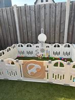 XL babybox / speelhek met deur en basket – 187 x 189 cm, Kinderen en Baby's, Speelgoed | Buiten | Speelhuisjes, Ophalen, Zo goed als nieuw