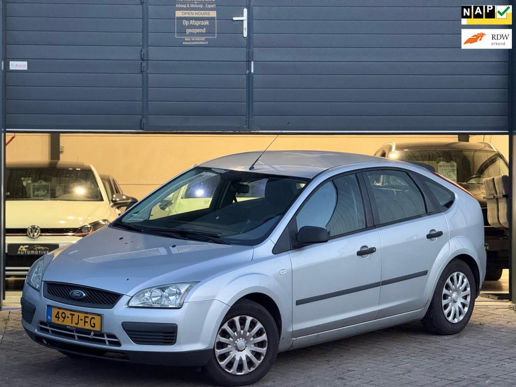 Ford Focus 1.4-16V Ambiente Airco, 15 km/l, Gebruikt, 1147 kg, 4 cilinders
