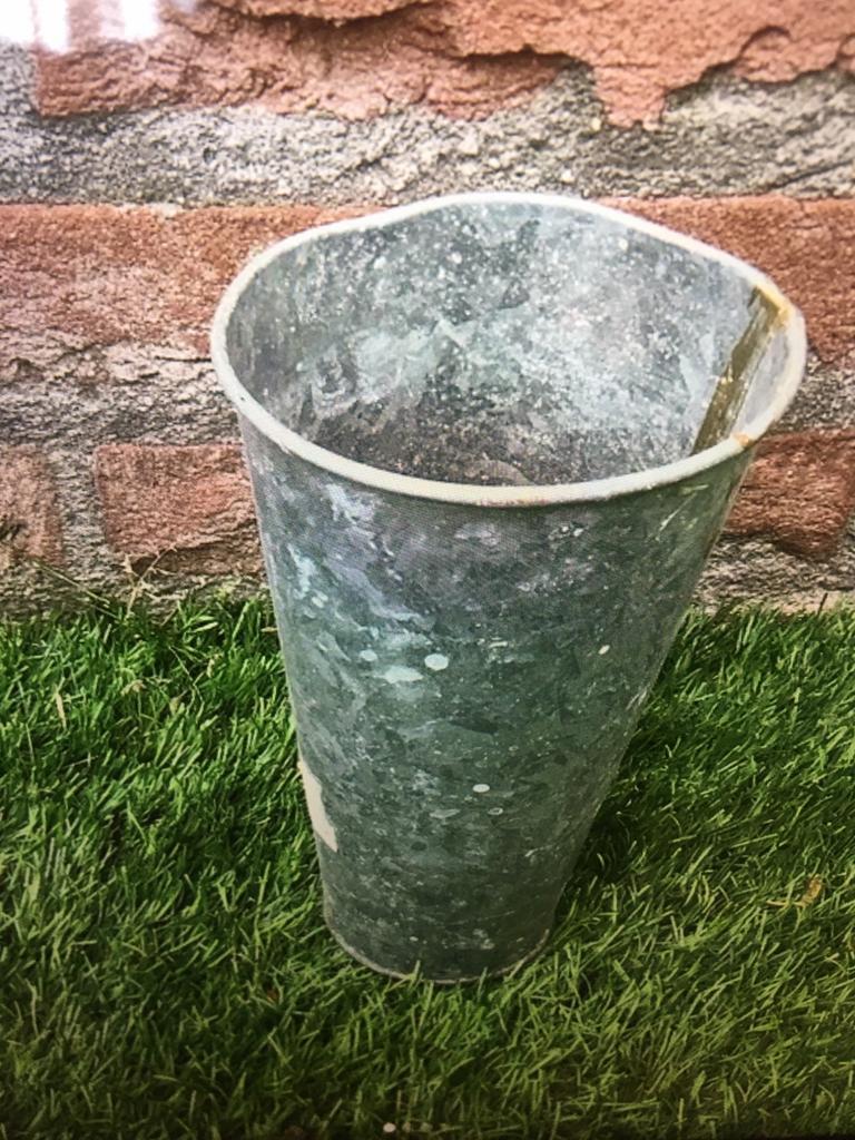 Hoge smalle bloempot, Tuin en Terras, Bloempotten, Ophalen of Verzenden