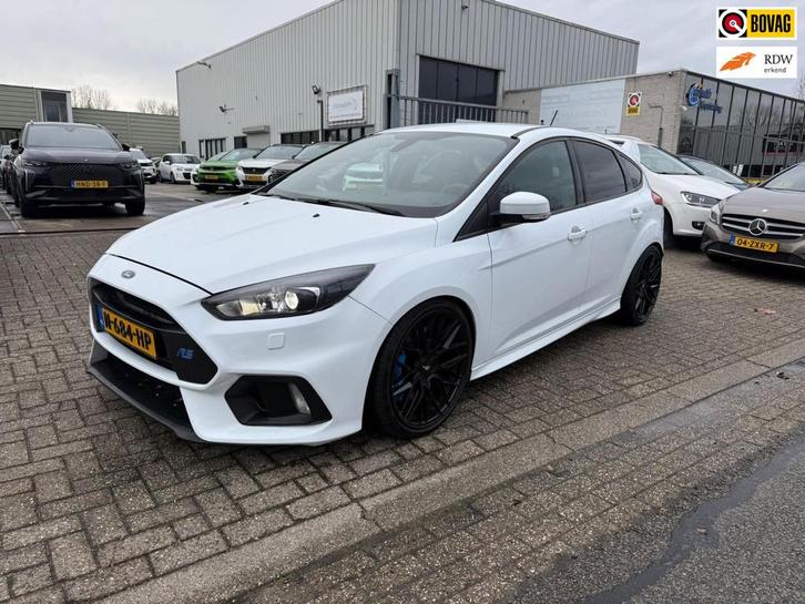 Ford Focus 2.3 RS MK3 350PK, Schaalstoelen, Navi, APK 10-26, Auto's, Ford, Bedrijf, Te koop, Focus, 4x4, ABS, Achteruitrijcamera