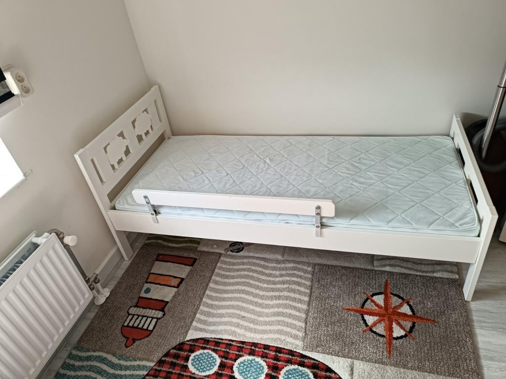 Ikea Kritter peuterbed met matras, Kinderen en Baby's, Kinderkamer | Bedden, Ophalen, Gebruikt, 70 tot 85 cm, Matras