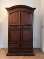 Vitrine kast, Ophalen