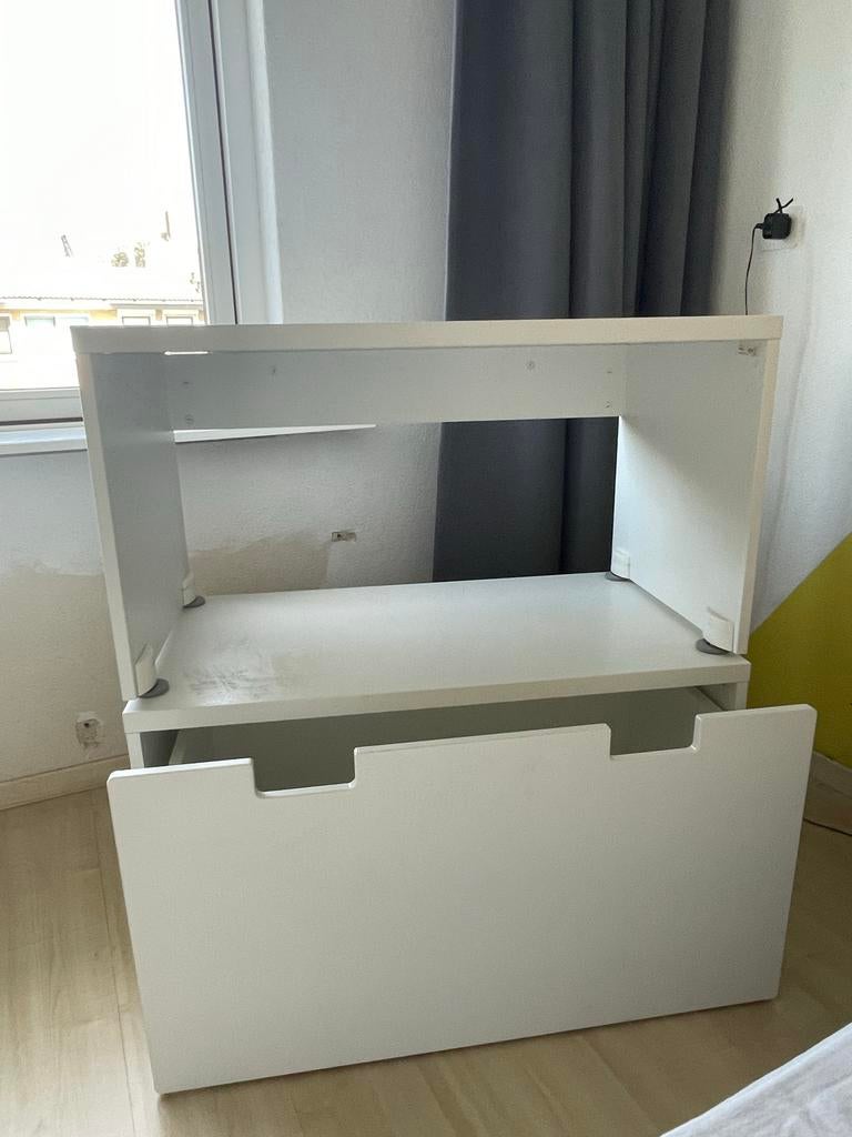 IKEA Småstad speelgoedkist/bank/bureautje, Ophalen, Gebruikt, Tafel(s)