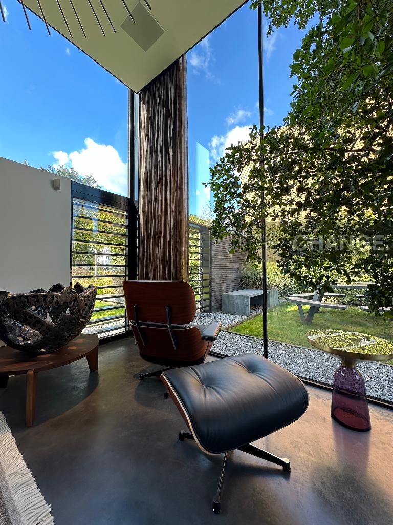 Vitra Lounge Chair met Ottoman verschillende kleuren NIEUW, Huis en Inrichting, Fauteuils, Waterstad 23, High-end Furniture, Nieuw