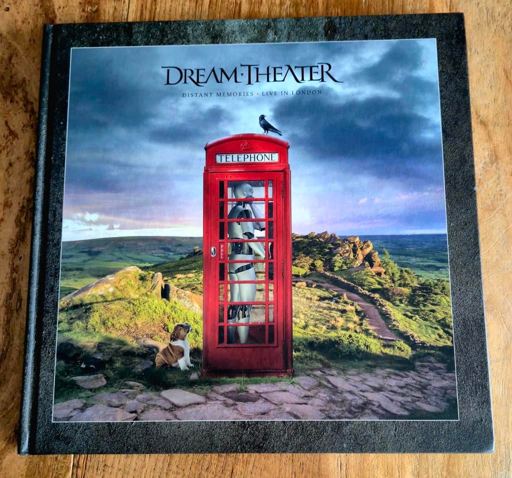 Dream Theater 7 discs Artbook met gratis  3cd box, Ophalen of Verzenden, Zo goed als nieuw, Progressive