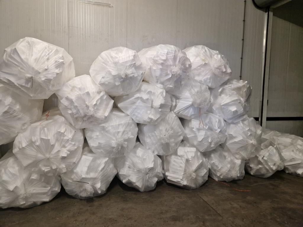 Schoon piepschuim gratis ophalen, Dakisolatie, 15 m² of meer, Piepschuim (Tempex), Ophalen