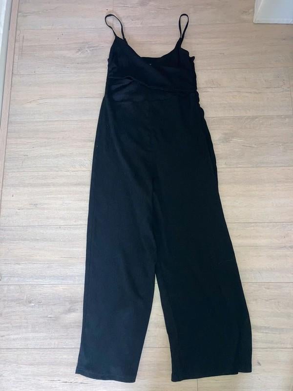 Stradivarius 7/8 Jumpsuit, Zwart, maat M, Kleding | Dames, Jumpsuits, Maat 38/40 (M), Verzenden, Zwart, Zo goed als nieuw