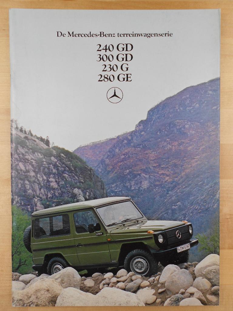 Mercedes G-Klasse W460 Brochure 1981 G240 G300 G230 G280, Zo goed als nieuw, Mercedes-Benz, Mercedes, Ophalen of Verzenden