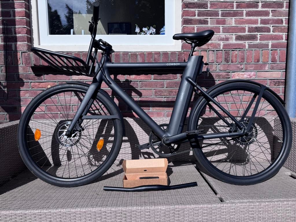 Cowboy (325 km), Fietsen en Brommers, Elektrische fietsen, Zo goed als nieuw, Cowboy, 55 tot 59 cm, Ophalen