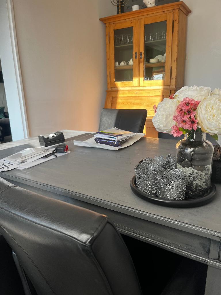 Eetkamer tafel, Huis en Inrichting, Tafels | Eettafels, Ophalen, Overige materialen, Gebruikt, 100 tot 150 cm
