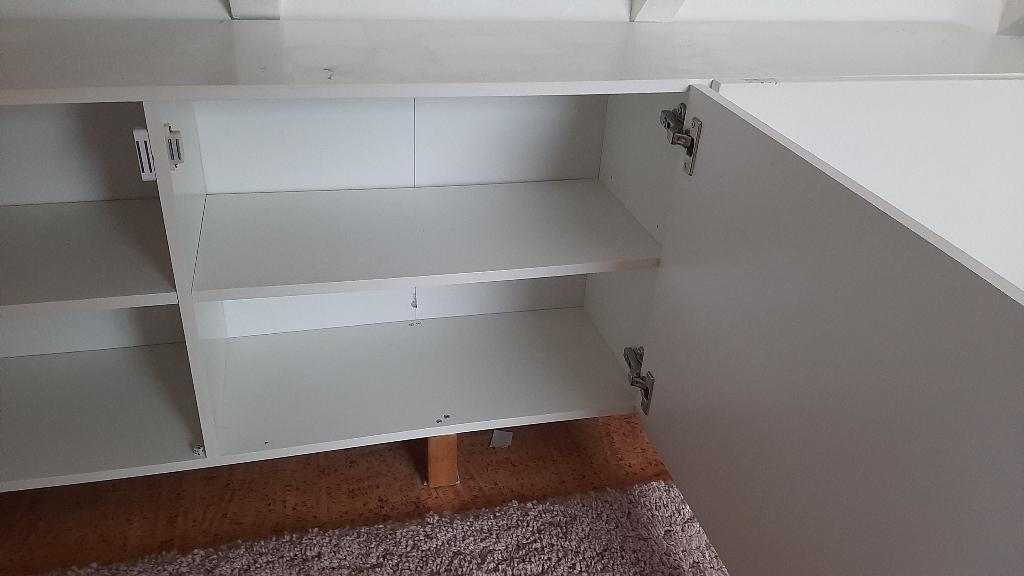 Wit lang modern tv meubel - 3 deuren, Ophalen, Overige materialen, Gebruikt, 150 tot 200 cm