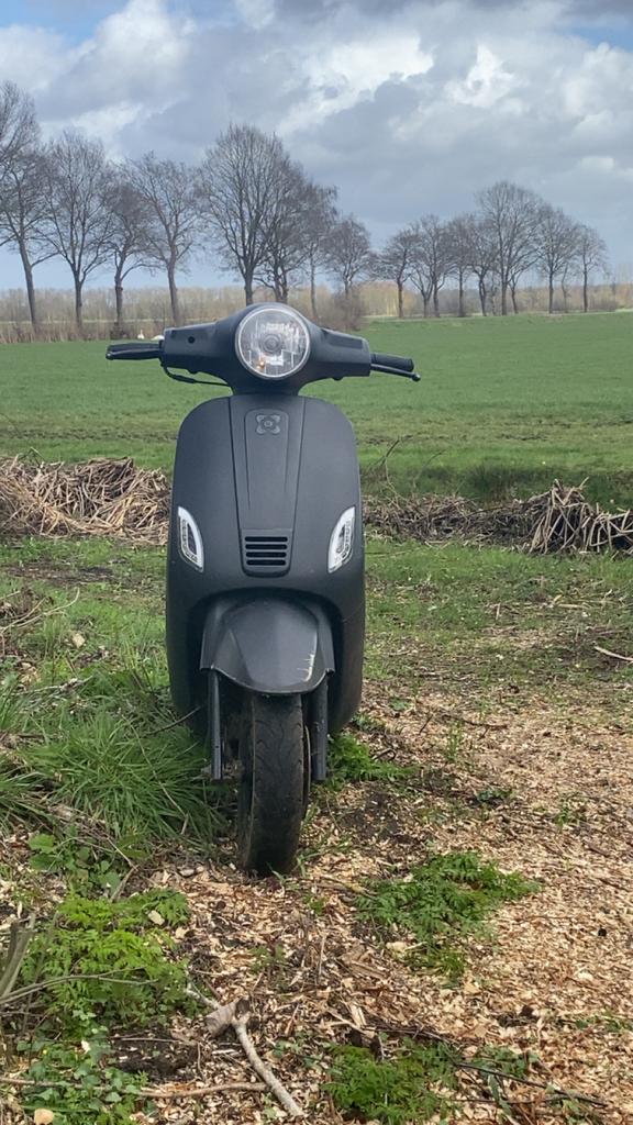 Nette AGM VX50 Scooter - Mat Zwart, Fietsen en Brommers, Brommeronderdelen | Scooters, Ophalen, Gebruikt, Overige typen, Overige merken