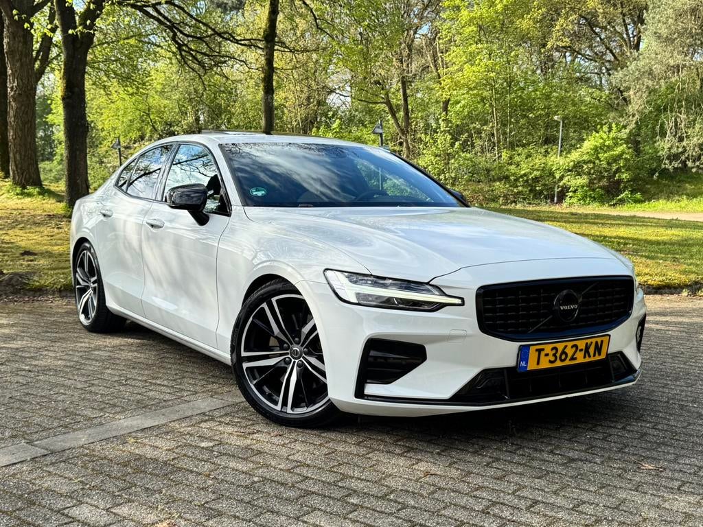 Volvo S60 T5 250pk Geartronic 2019 Wit, Parkeerassistent, 1800 kg, 4 cilinders, 1969 cc
