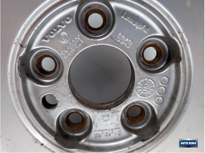 Velg van een Volvo 9-Serie, Auto-onderdelen, Banden en Velgen, Gebruikt, Velg(en), -, -