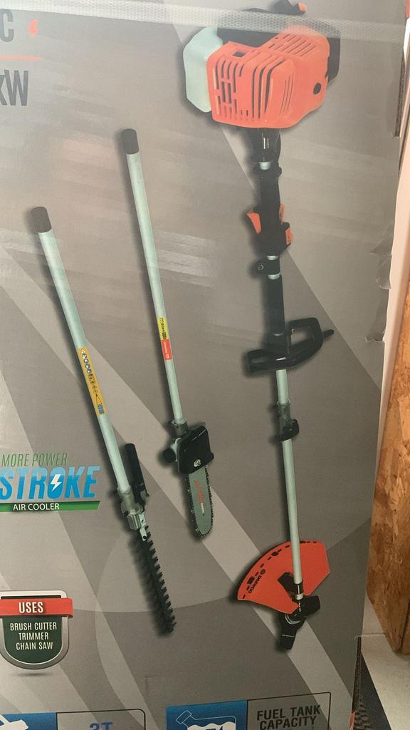 Daewoo  4-in-1 snoeischaar heggenschaar, bosmaaier, strimmer, Ophalen, Nieuw, Overige soorten