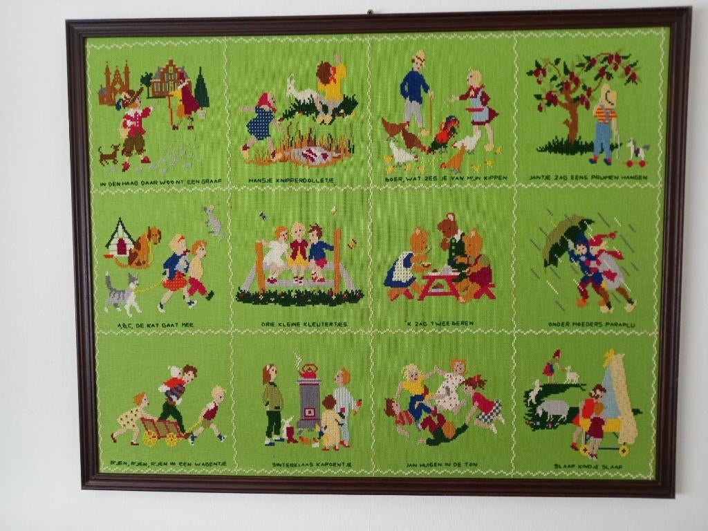 Geborduurd wandkleed, Ophalen, Gebruikt