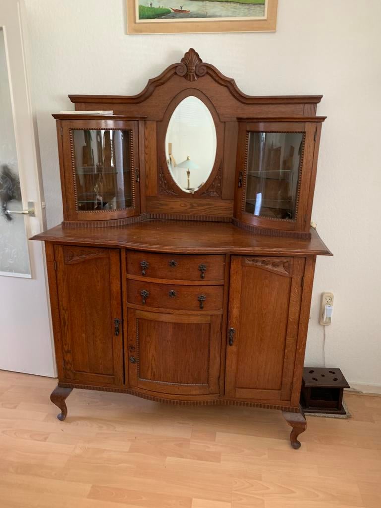 Kast mooie antieke buffetkast met ronde glazen deurtjes, Antiek en Kunst, Antiek | Meubels | Kasten, Ophalen of Verzenden