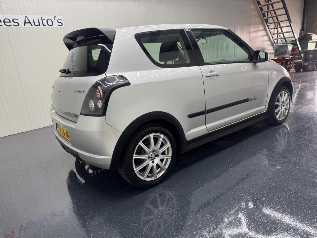 Suzuki Swift 1.5 Exclusive (bj 2006), Auto's, Voorwielaandrijving, 15 km/l, 4 cilinders, Swift