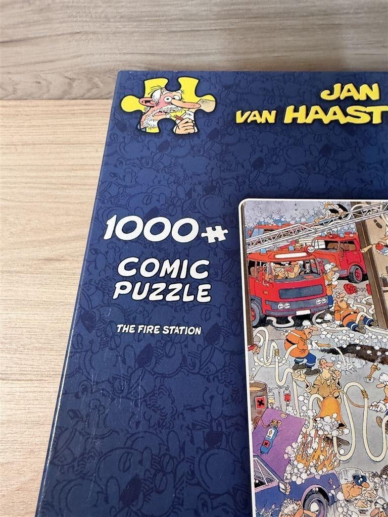 Jan van Haasteren - the fire station - 1000 stuks - s6296, Hobby en Vrije tijd, Denksport en Puzzels, Ophalen of Verzenden, 500 t/m 1500 stukjes