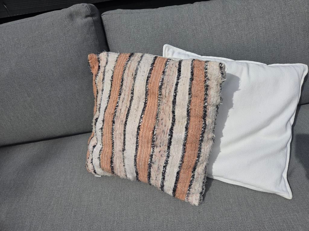 Marrakech berber kussen Crème Oranje Zalm Zwart, Ophalen of Verzenden, Zo goed als nieuw, Overige kleuren, Rechthoekig