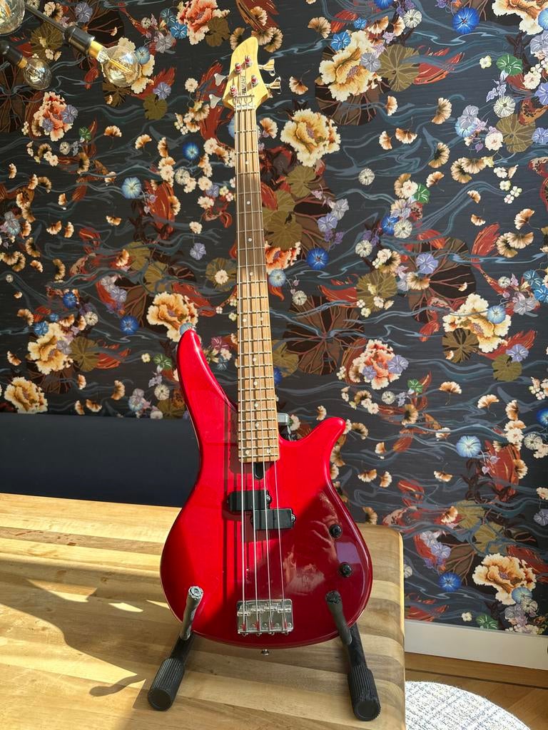 Yamaha RBX170 Elektrische Basgitaar - Rood, Ophalen of Verzenden, Gebruikt, Elektrisch, 6-snarig